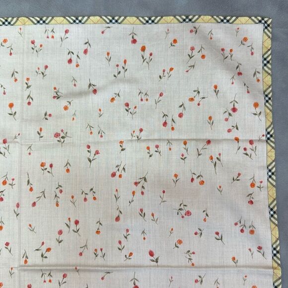 NWT Burberry Scarf - Picture 5 of 10